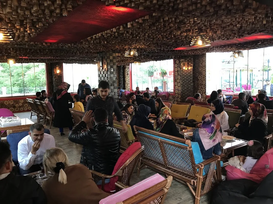 Big Garden Cafe