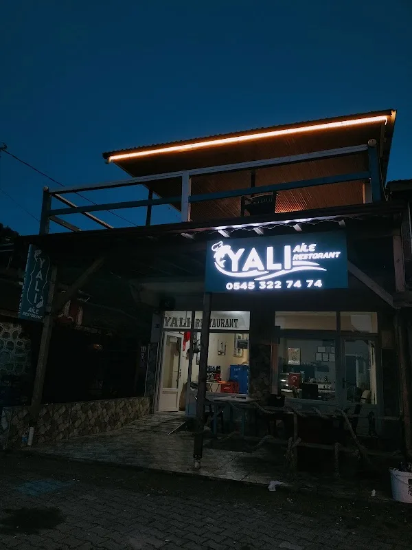 YALI RESTAURANT