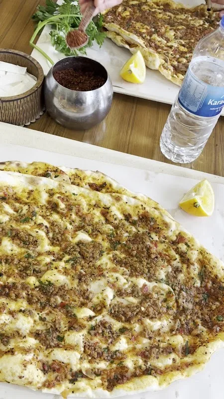 Menzil Lahmacun Kebap