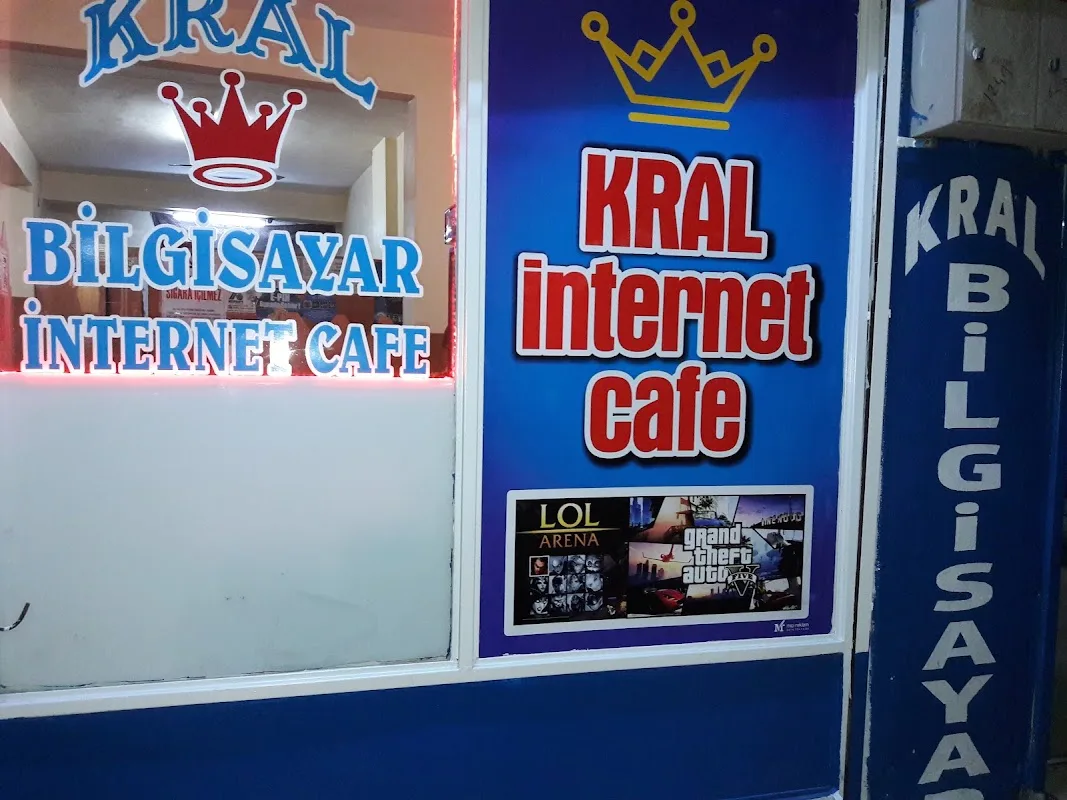 Kral internet Cafe