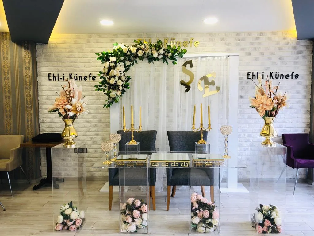 Ehli KÜNEFE