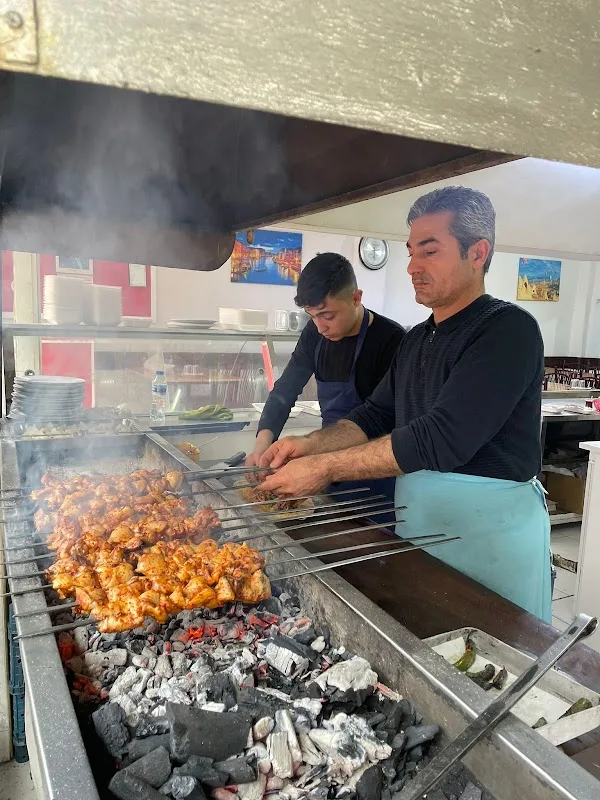 NAZAR LOKANTASI KEBAP & LAHMACUN SALONU - SEDAT USTA