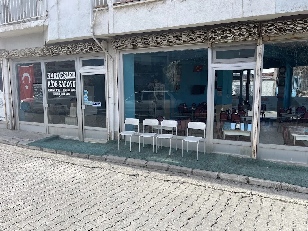 Kardeşler pide ve kebap salonu