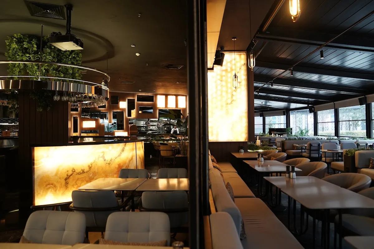 Almora Lounge Bomonti - Restaurant & Bar - Hookah