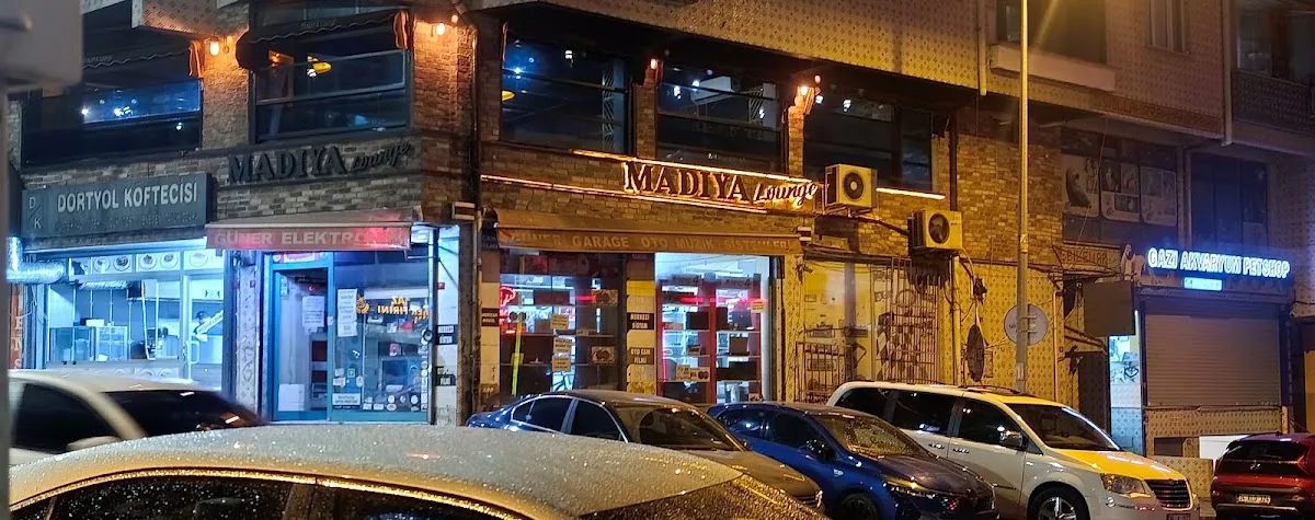 madiya lounge