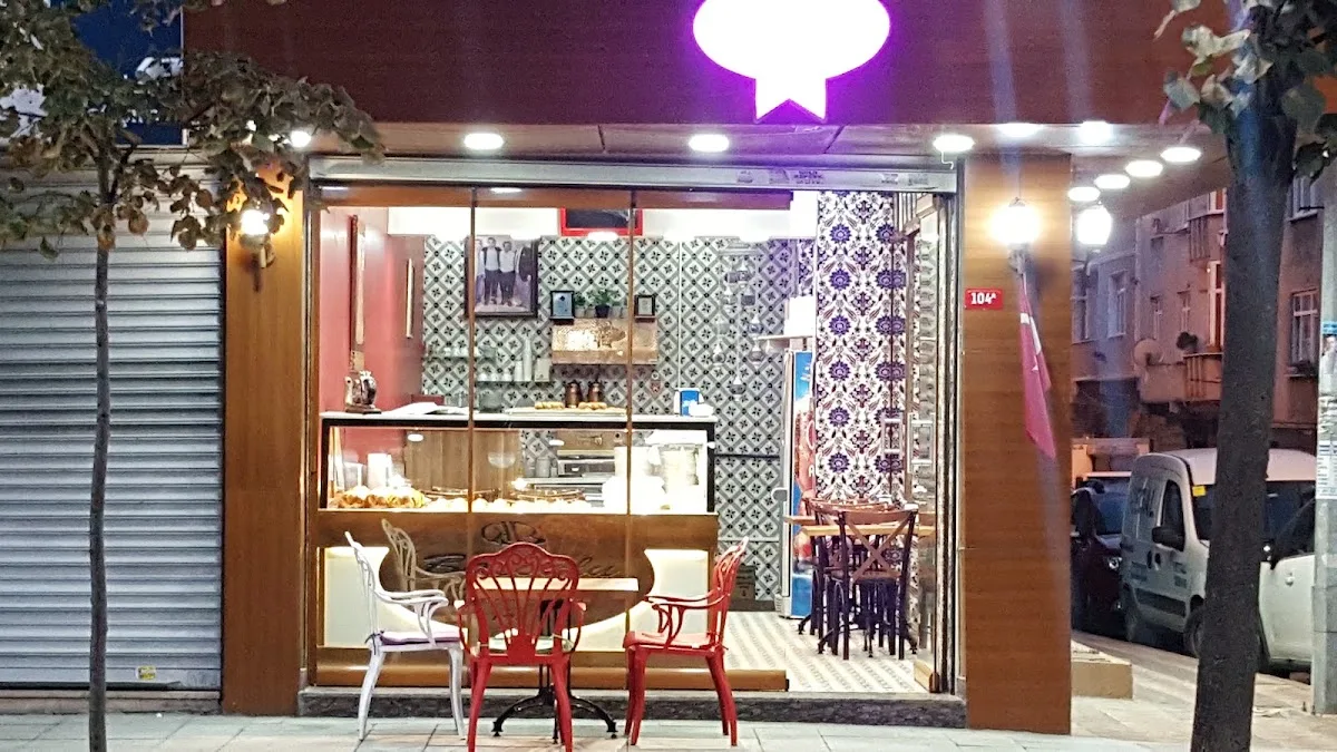 Meşhur Başoğlu Kardeşler Güveç ve Pide Salonu