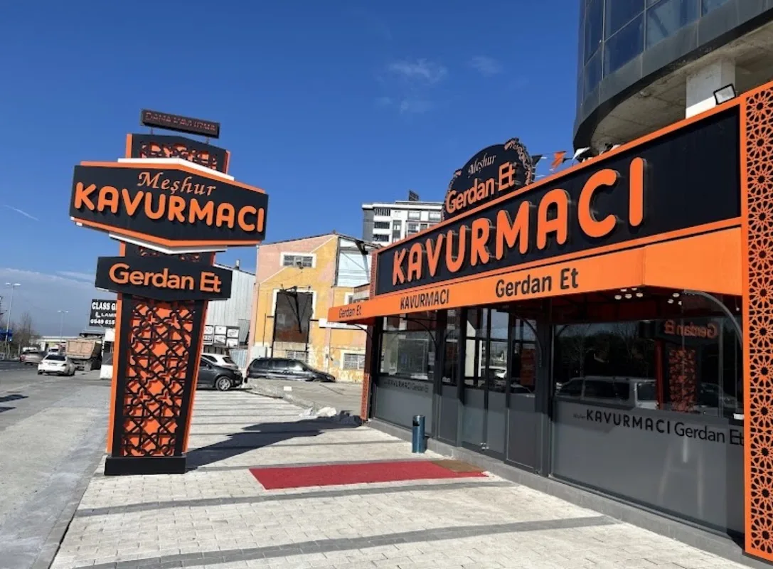 Meşhur Kavurmacı Gerdan Et