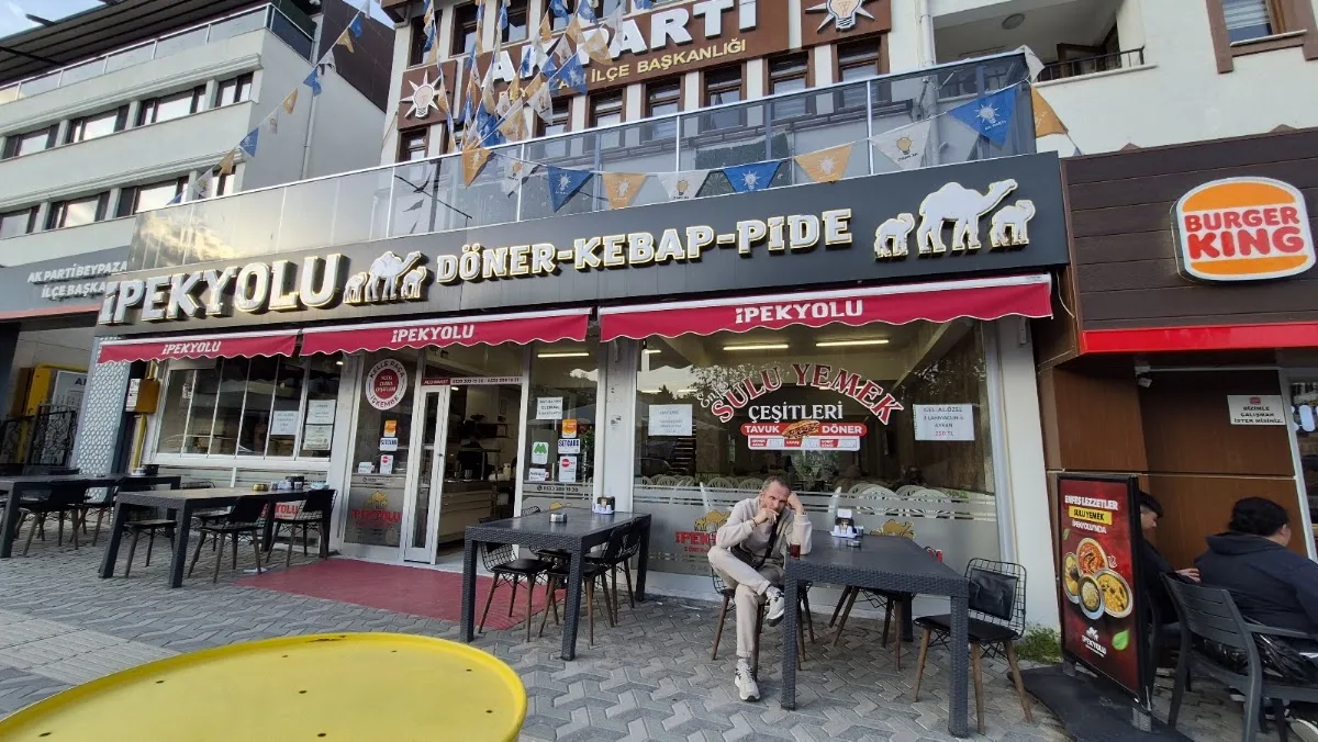 İPEKYOLU DÖNER PİDE KEBAP SALONU