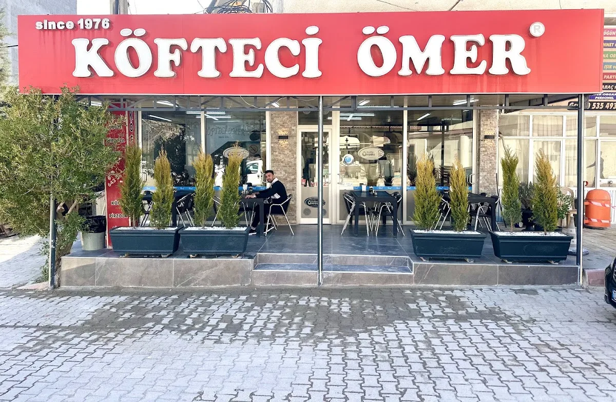 Köfteci Ömer ”1976” Şiş Piyaz