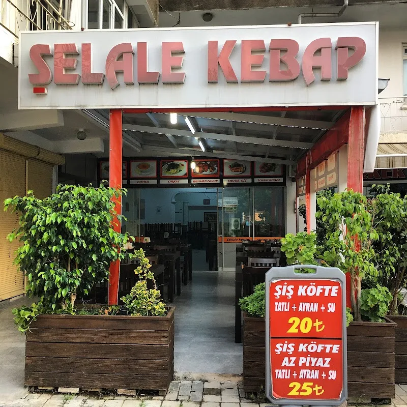 Şelale Kebap köfte piyaz