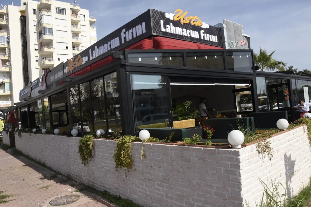 USTA KEBAP VE LAHMACUN