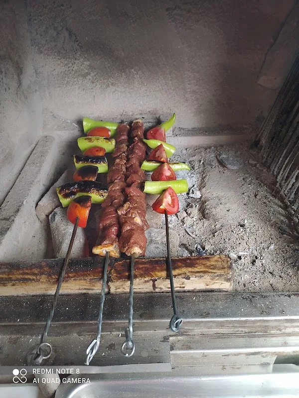 Yüksel fast food restoran