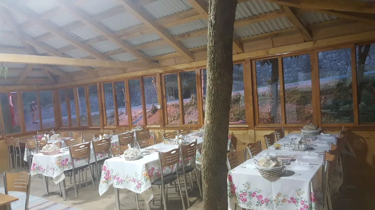 TÜLAY ABLANIN YERİ YÖRESEL YEMEKLER KÖY KAHVALTISI