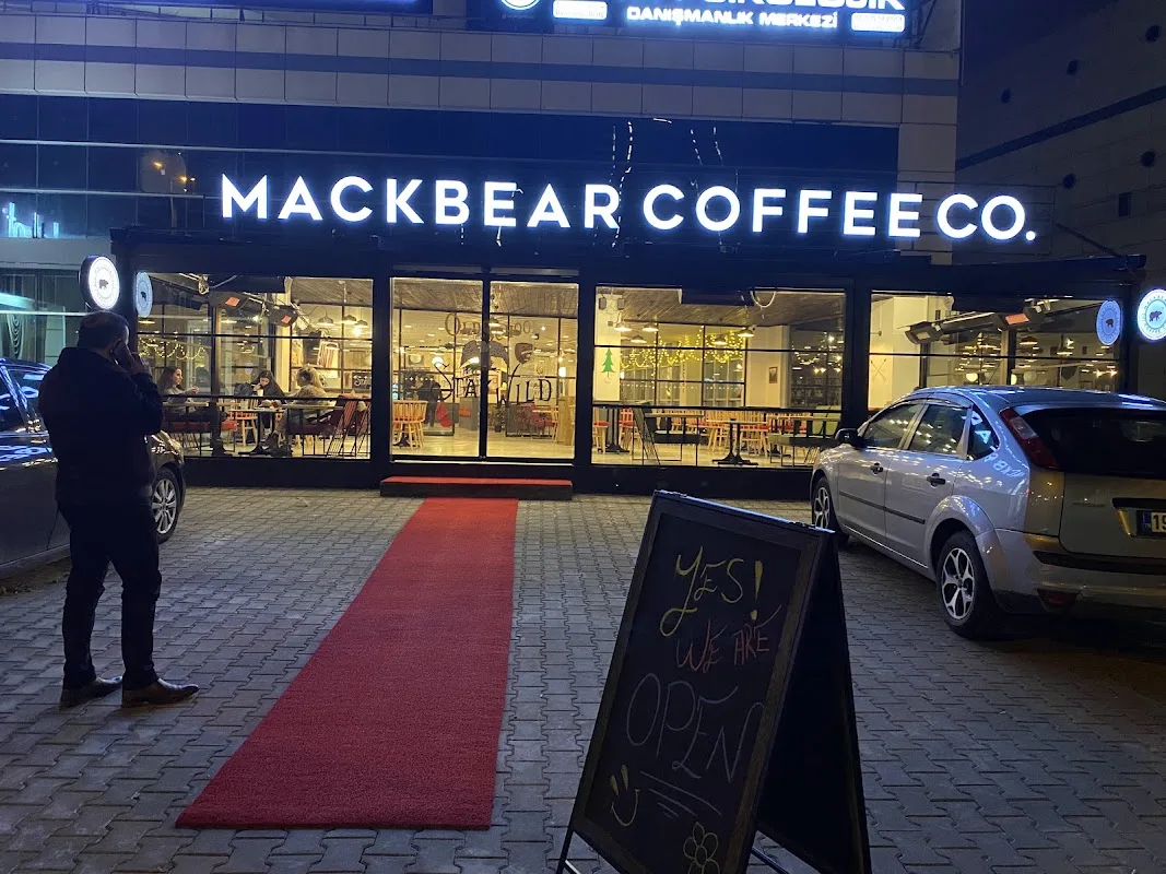 Mackbear Coffee Co. (Mamak)