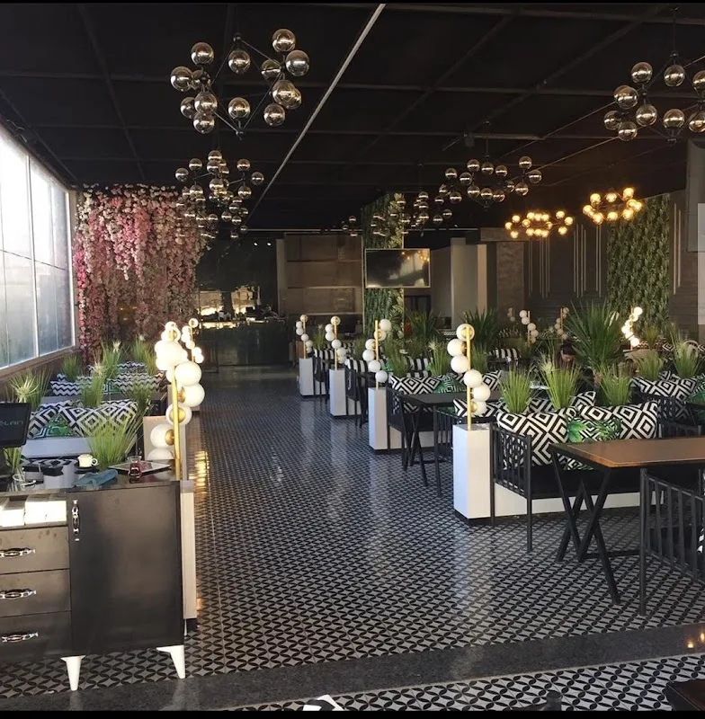 Milas Cafe