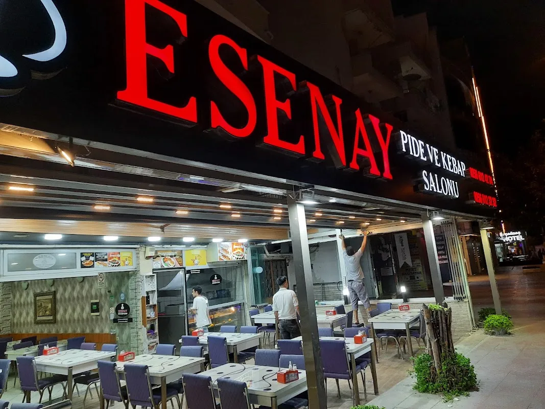Esenay pide ve kebap salonu kuşadası