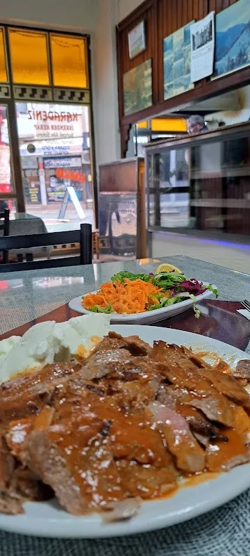 Karadeniz İskender Kebap Ve Pide Salonu