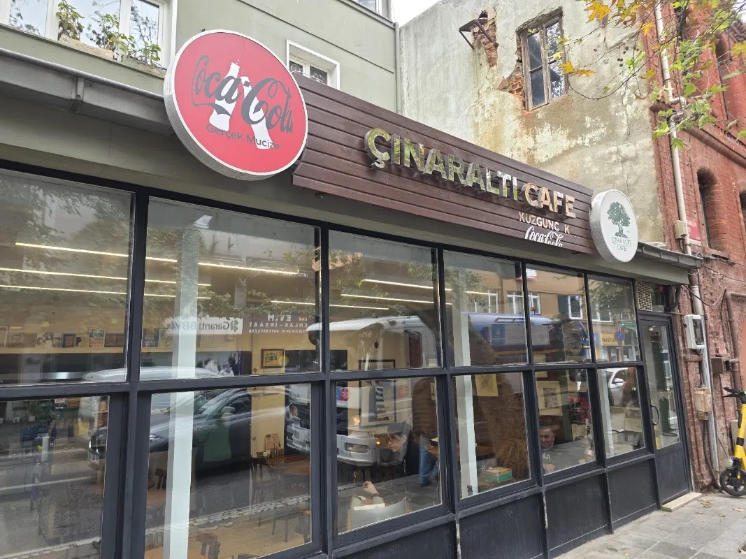 Kuzguncuk Çınaraltı Cafe