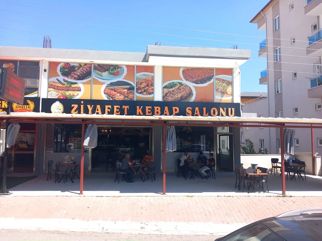Ziyafet kebap salonu