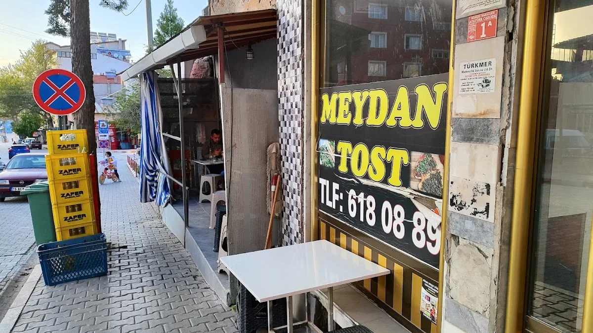Meydan Tost