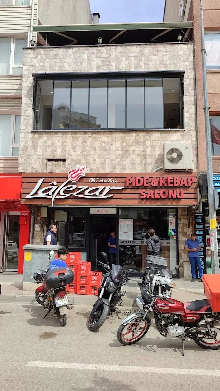 Lalezar Kebap ve pide salonu