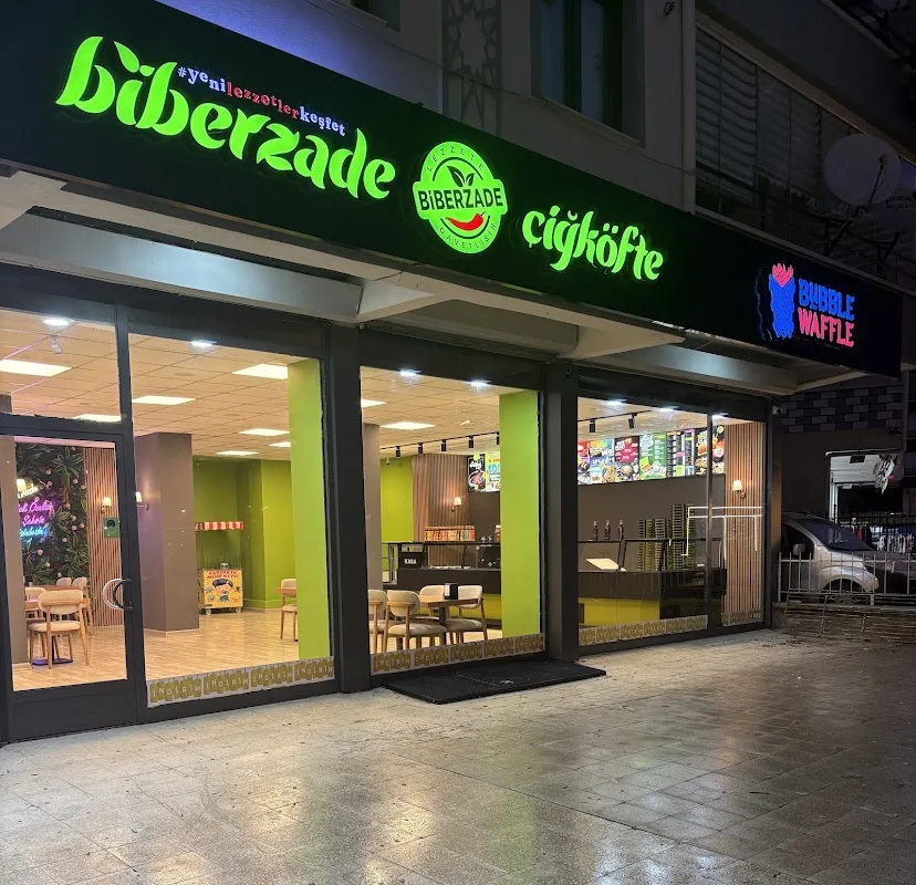 Biberzade & Bubble Waffle Pursaklar