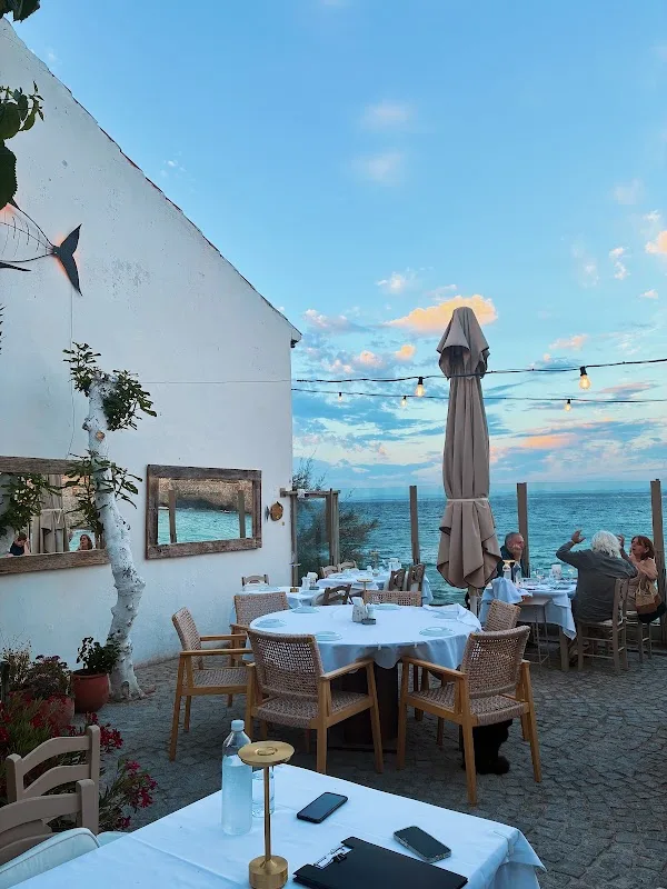 Yalova Restaurant Bozcaada - 1940