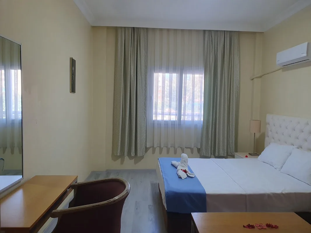 Ceyhan Otel - Elflora Otel & Restaurant - Adana