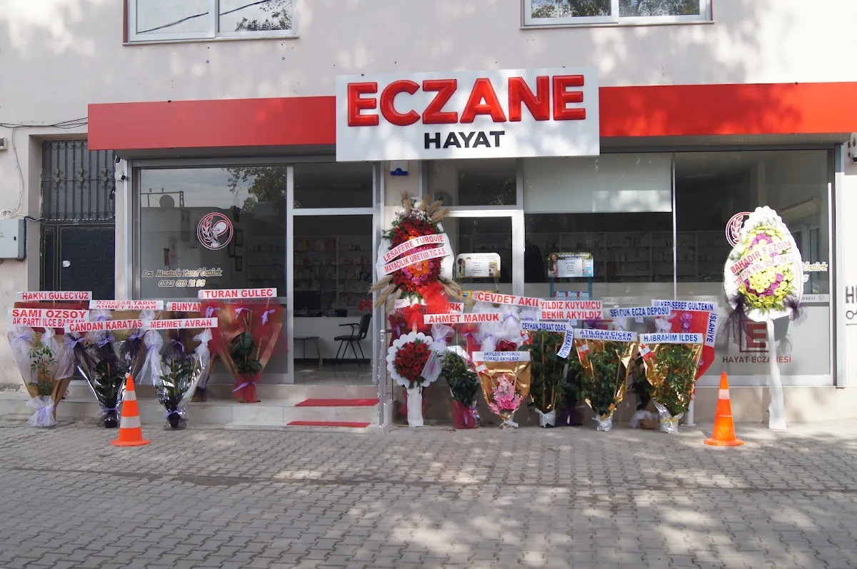 Hayat Eczanesi