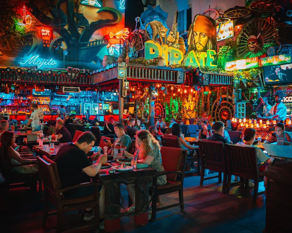 Captain Pirate Restaurant Bar