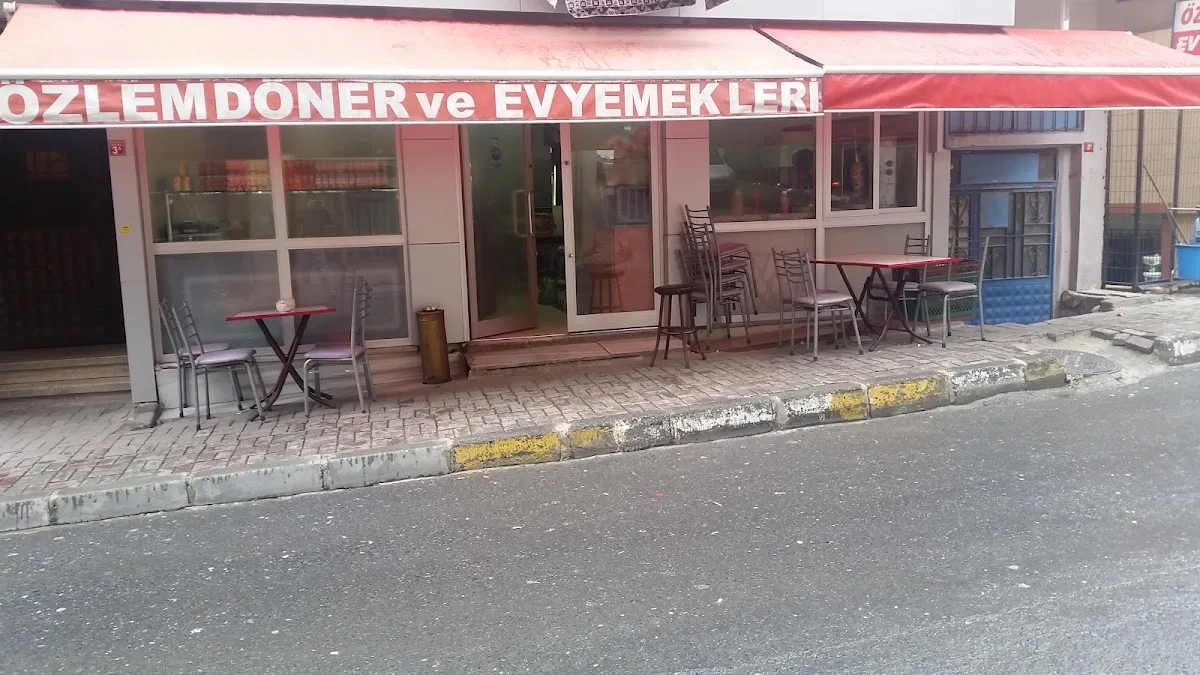 Özlem Döner ve Evyemekleri