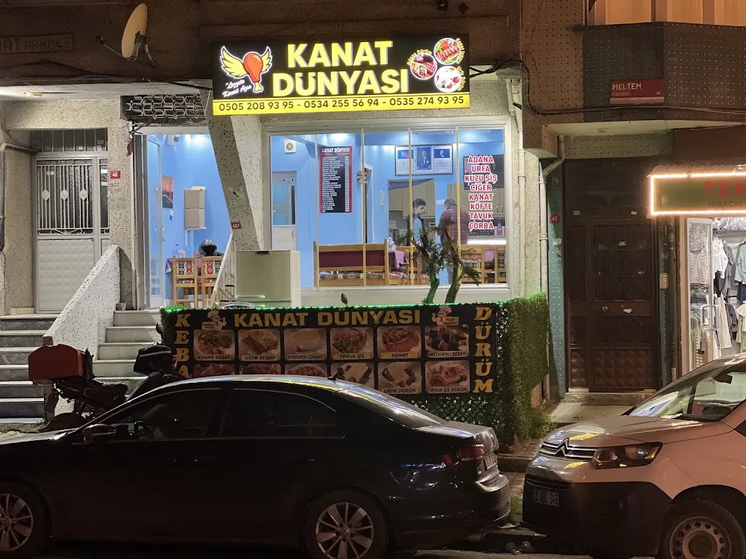 Kanat Dünyasi ve Kebap Evi