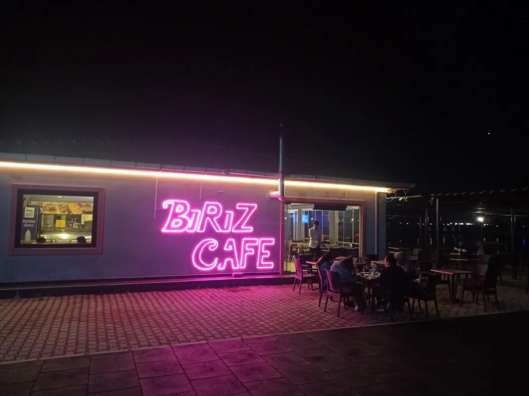 Biriz cafe