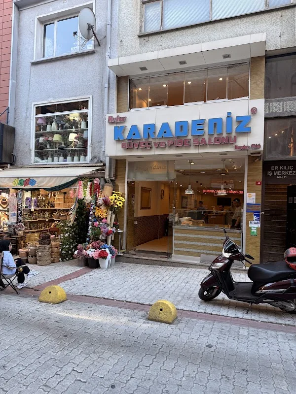 Meşhur Karadeniz Güveç ve Pide Salonu