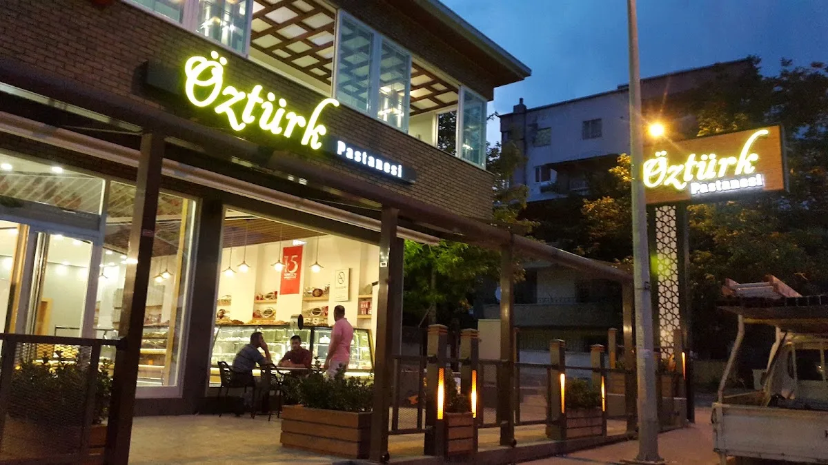 Öztürk Pastanesi