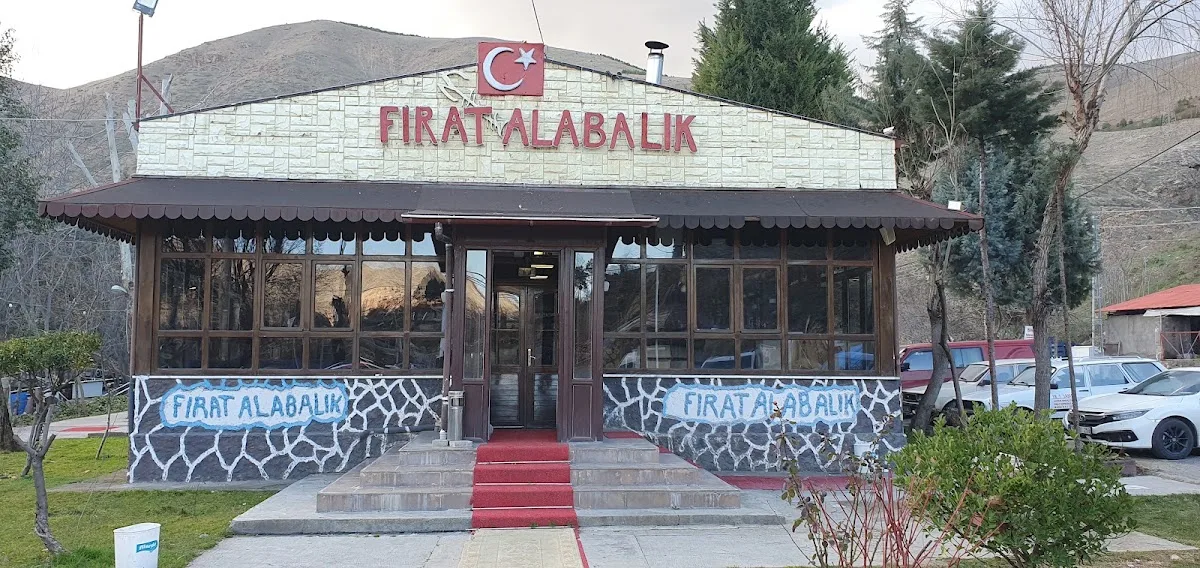 Fırat Alabalık Dinlenme Tesisleri