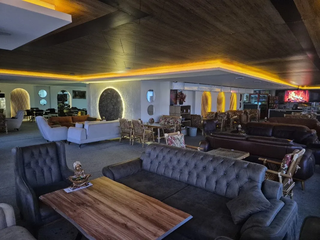 LoCCa Cafe Restoran
