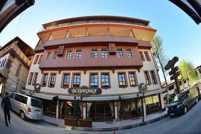• Bozkurt Hotel & Restaurant •