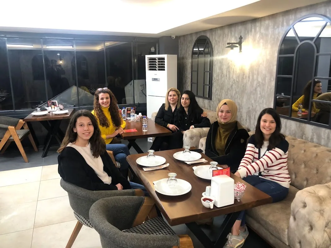 Uğur Kebap 2 Halil Usta