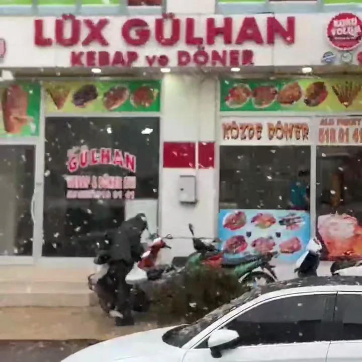 Lüx Gülhan Kebap ve Döner Evi