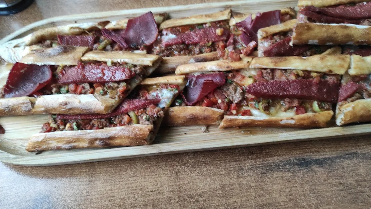 Yörem Lahmacun & Pide