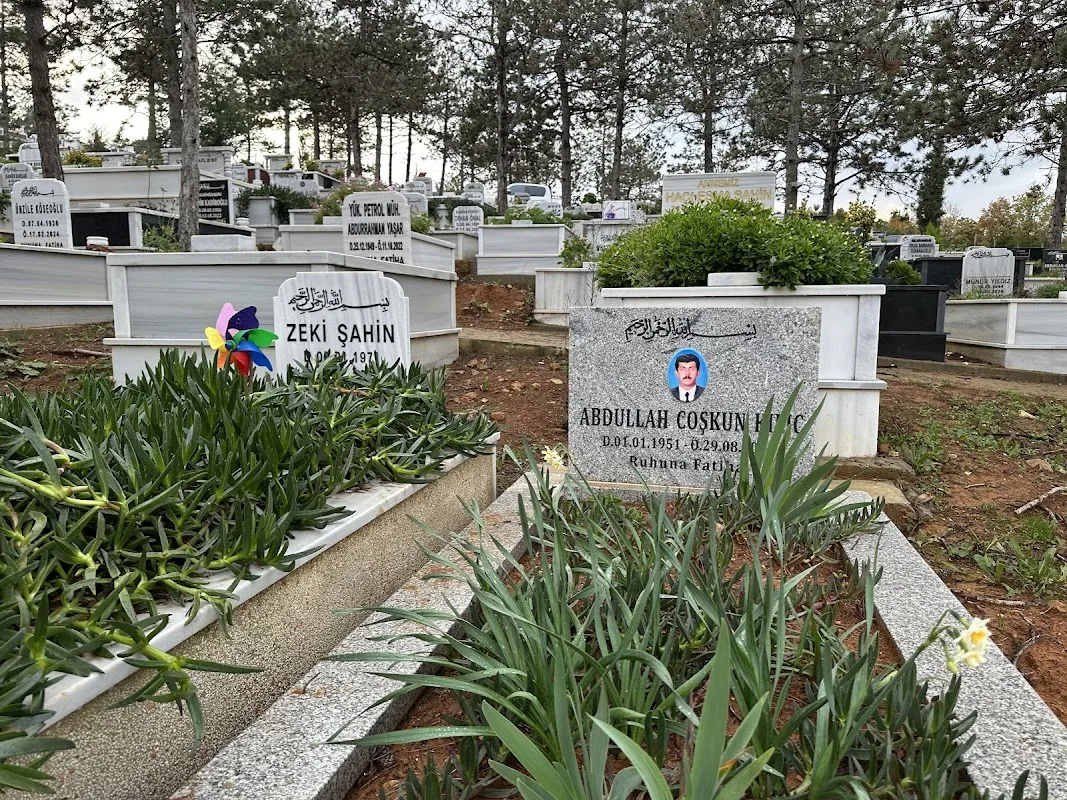 Yukarı Baklacı Çavuşbaşı Mezarlığı