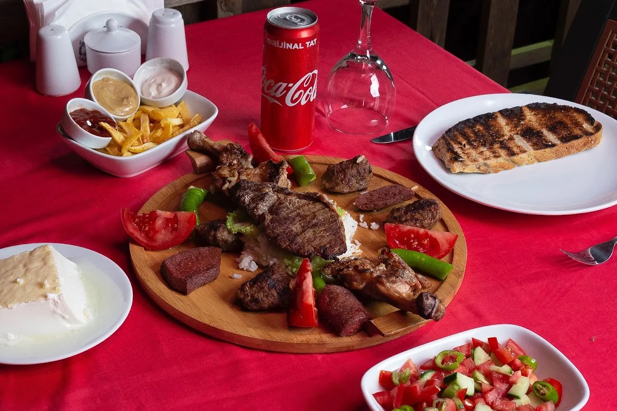 Riva Deresi Huzur Bahçesi