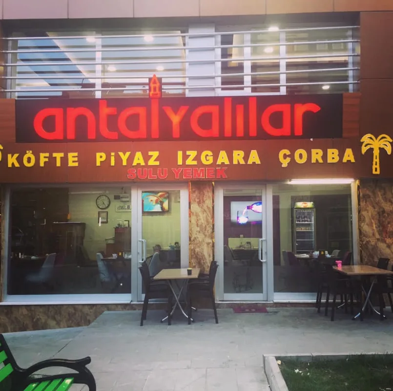 Antalyalılar Köfte Piyaz Izgara Çorba Sulu Yemek