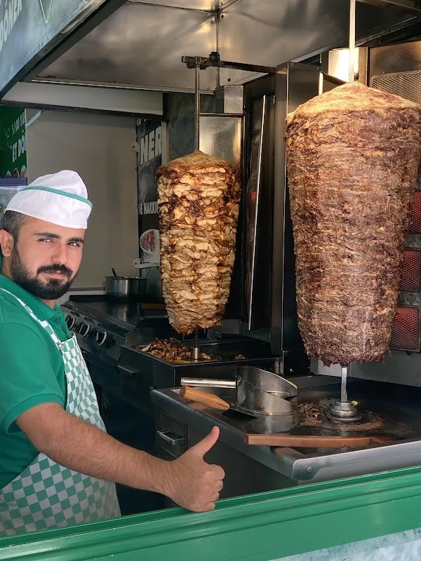 Ankara Dönercisi Onur Usta