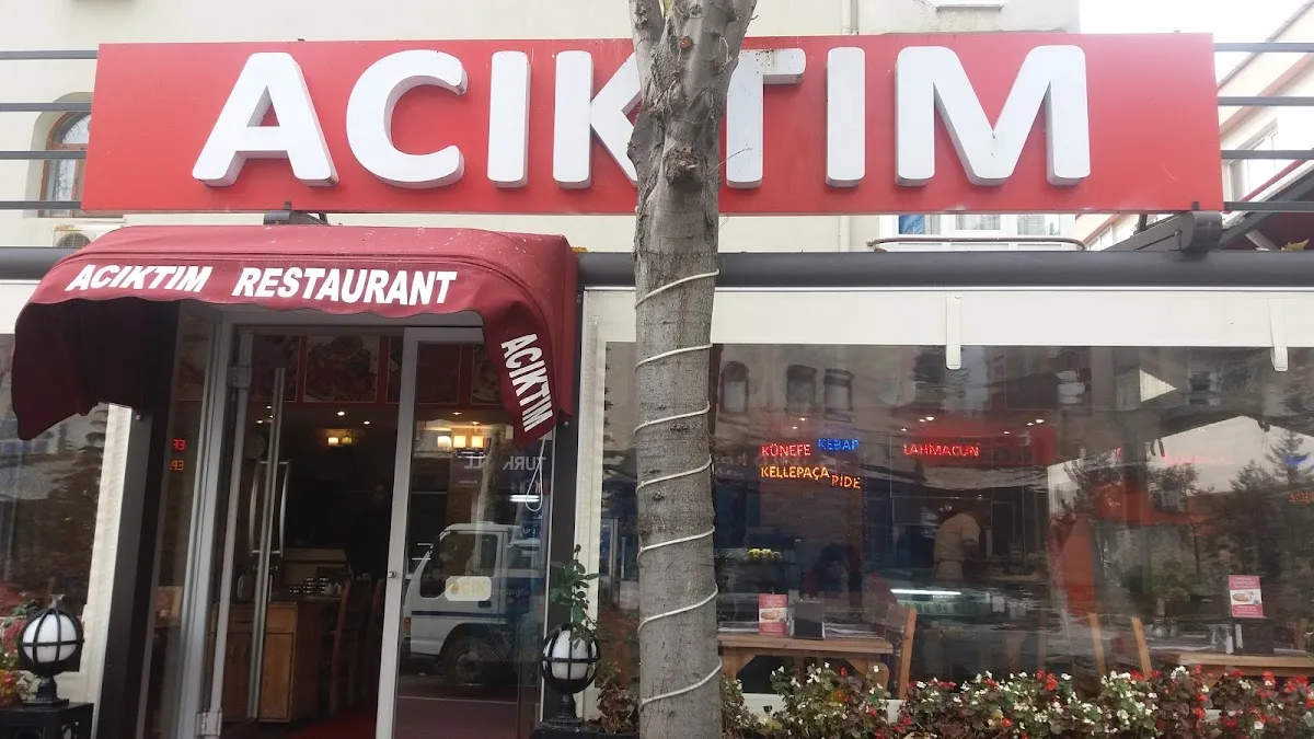Acıktım