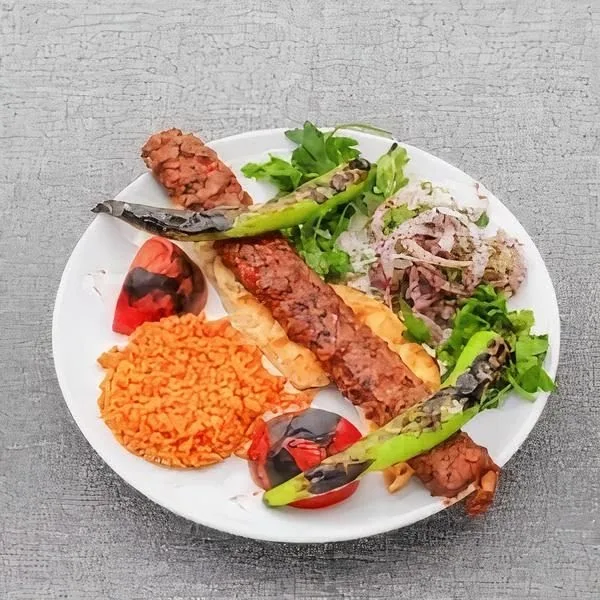 GÜLÇİN ET PİDE KEBAP &LAHMACUN