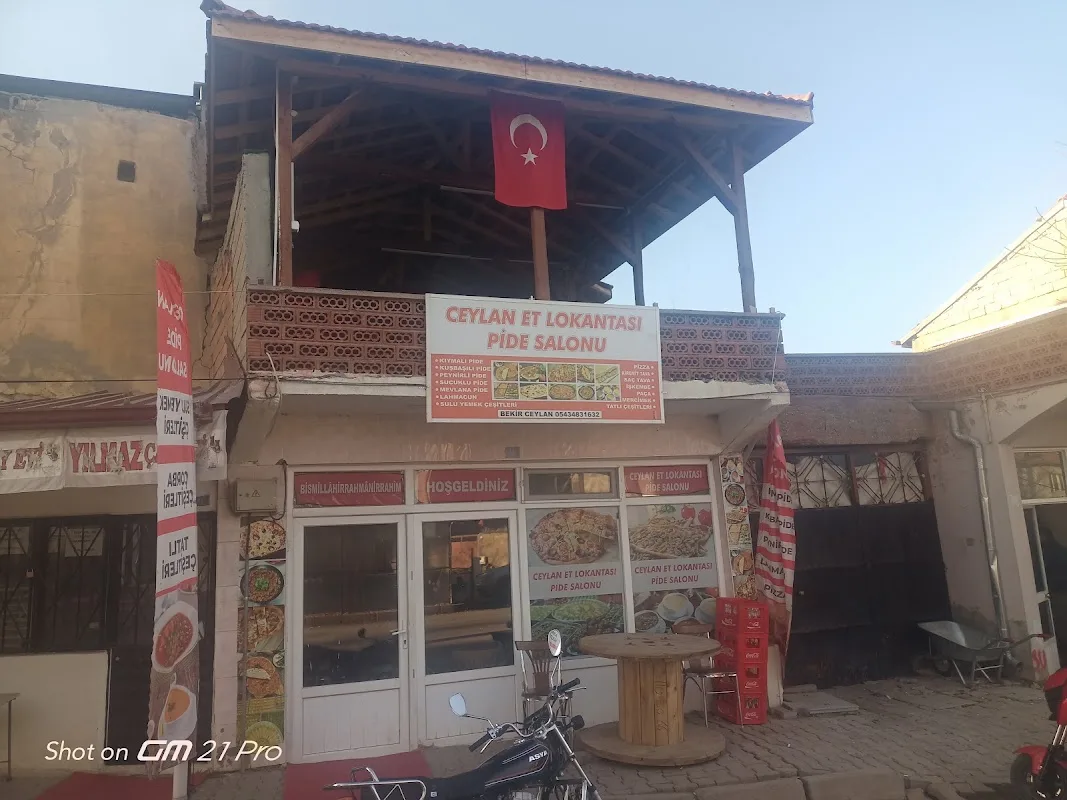Ceylan Et ve Pide Salonu