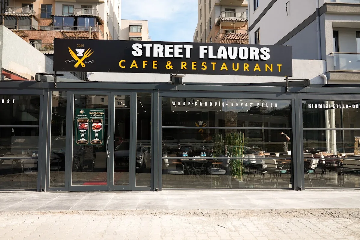 Street Flavors Cafe Restaurant