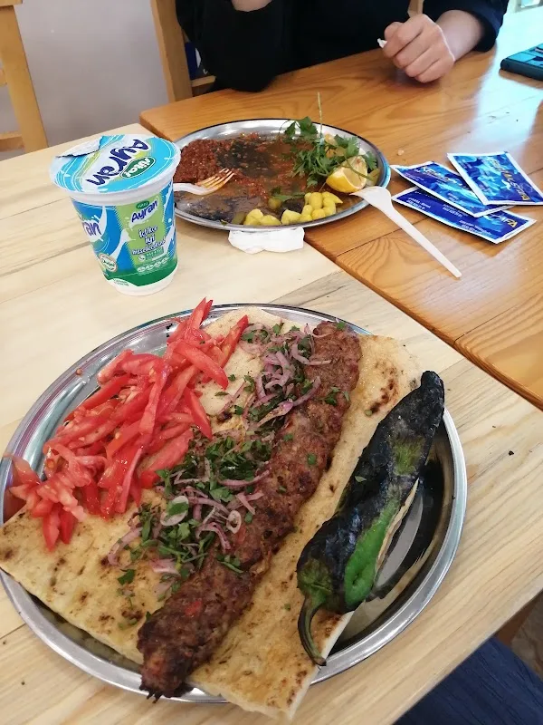 01 Kebapçı Mustafa